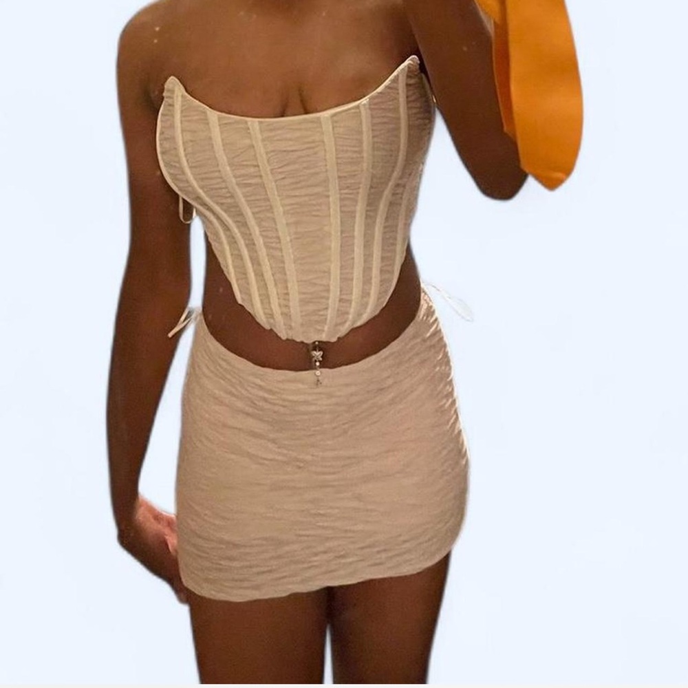 Cream Strapless Textured Two-Piece Set - Picture 3 of 3